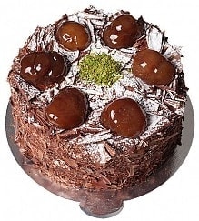 Doğum günü yaş pastası 4 ile 6 kişilik Çikolatalı Kestaneli yaş pasta